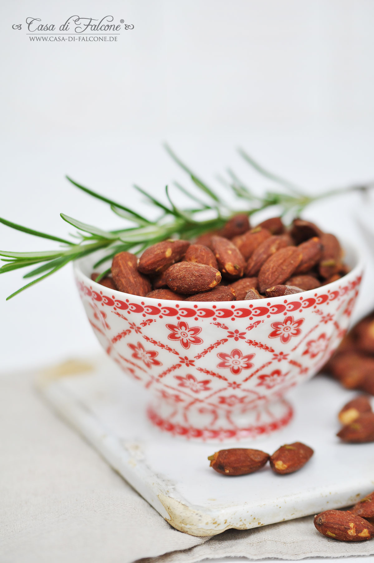 Salzmandeln Mit Rosmarin Chili Rezept Verpackungsidee Casa Di Falcone